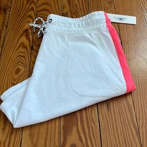 Women’s Calvin Klein skirt NWT